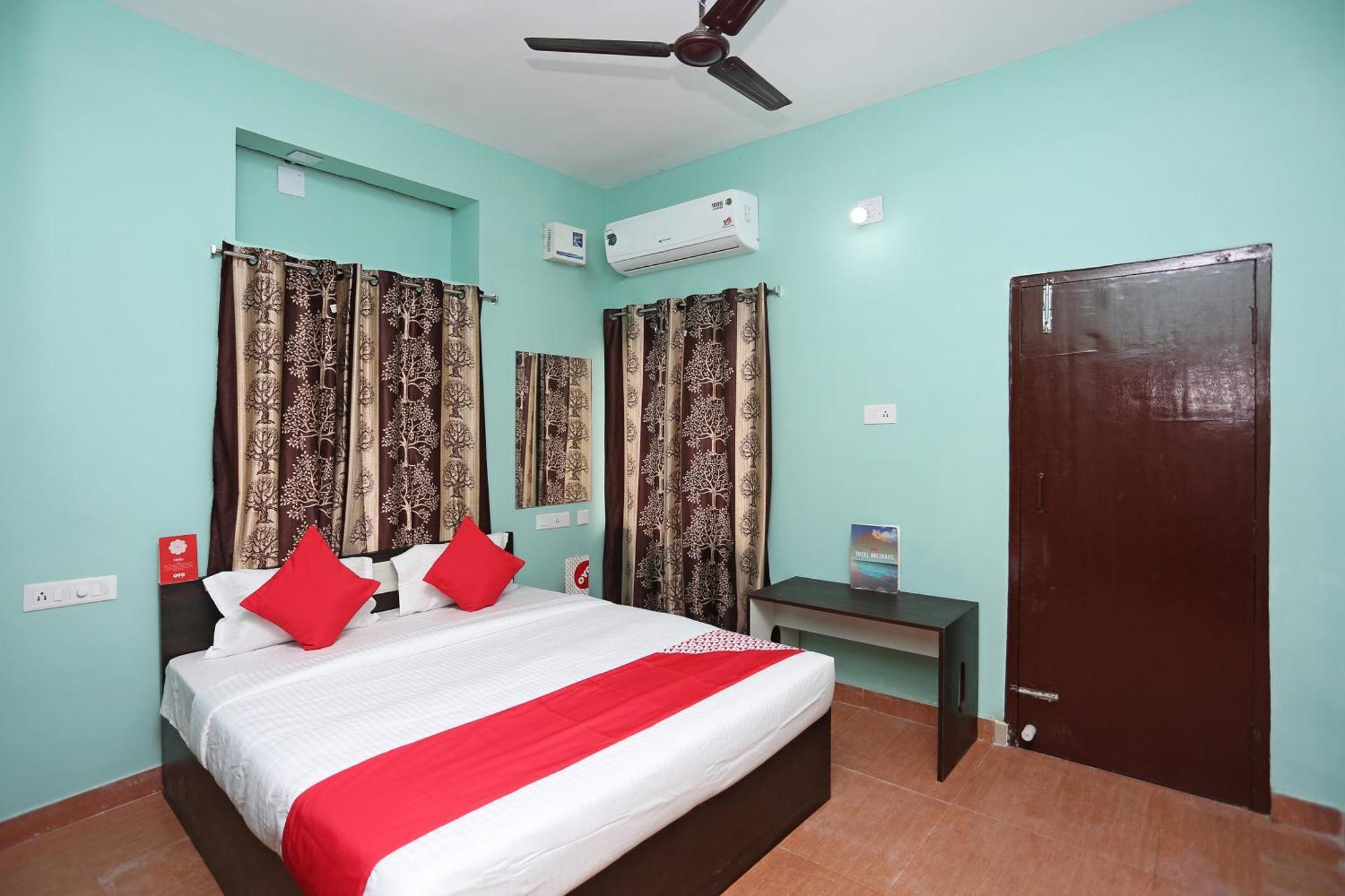 Oyo 17276 The Maple Tree Hotels בובנשוואר מראה חיצוני תמונה